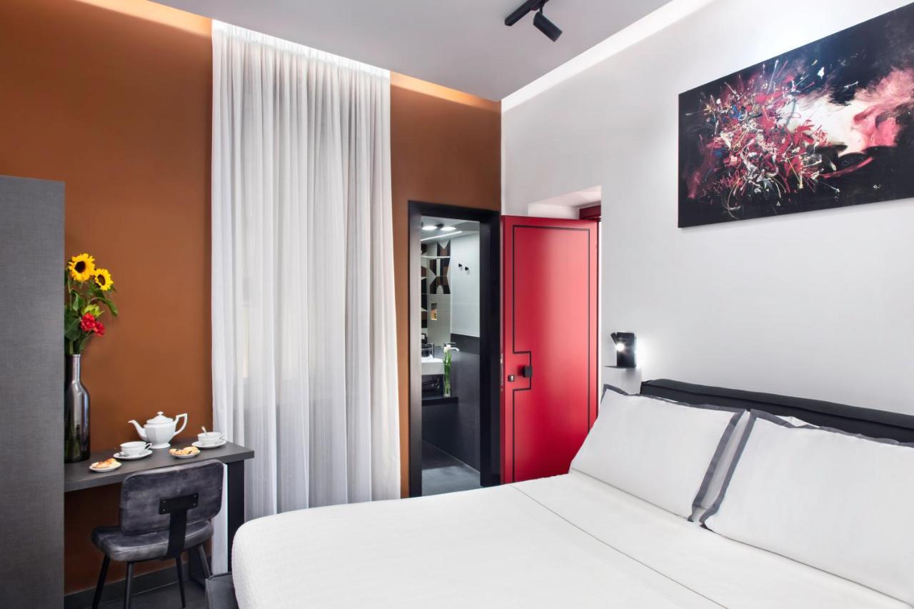 Le Stanze Del Barone Bed & Breakfast Napoli Bagian luar foto