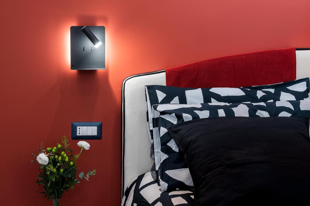 Le Stanze Del Barone Bed & Breakfast Napoli Bagian luar foto