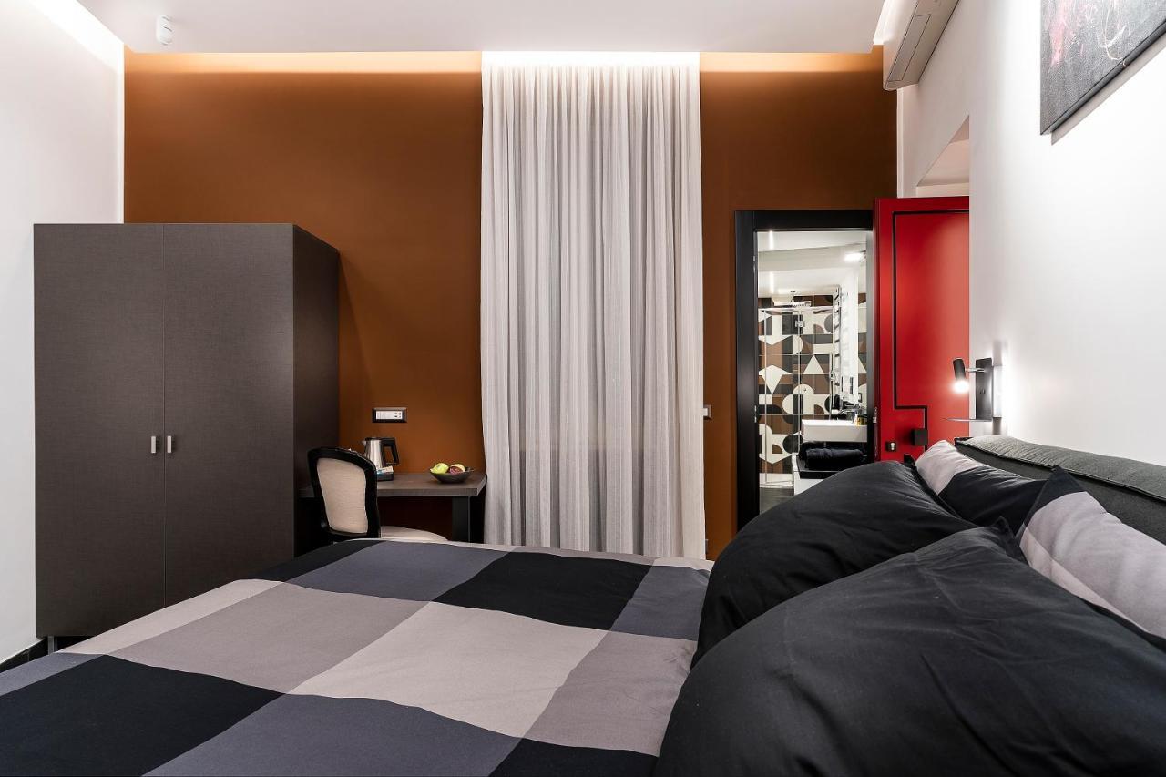 Le Stanze Del Barone Bed & Breakfast Napoli Bagian luar foto